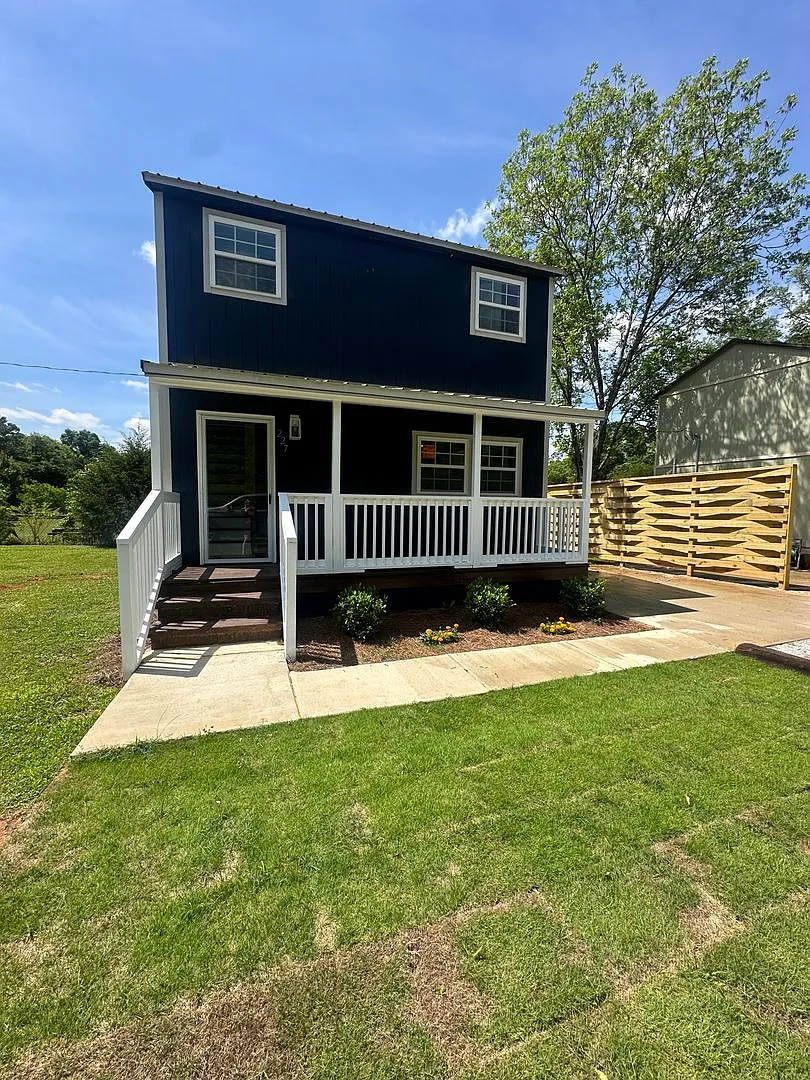 Tiny Home — Photo 1