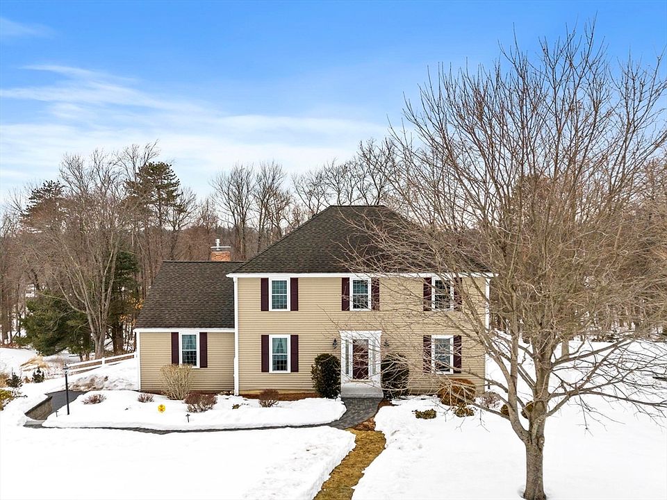 1st image of 23 Otsego Dr