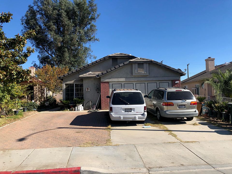 1st image of 1139 Palisades St