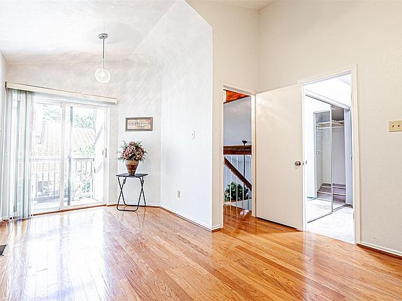 5th image of 14151 Montfort Dr APT 288