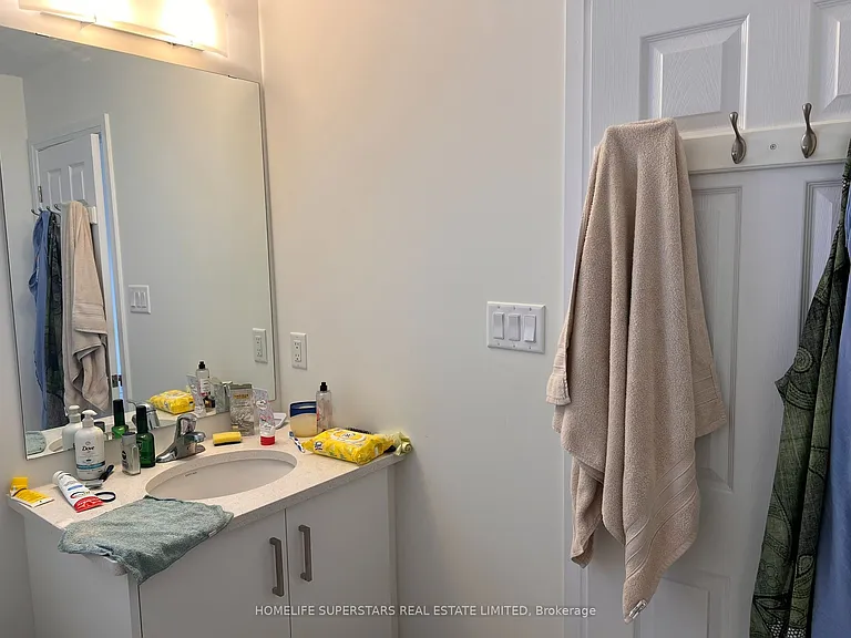188 Aviron Cres — Photo 46