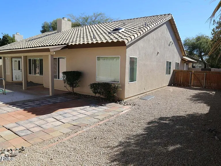 9014 E Larkspur Dr — Photo 24