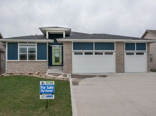 901 NW 31st St, Ankeny, IA 50023