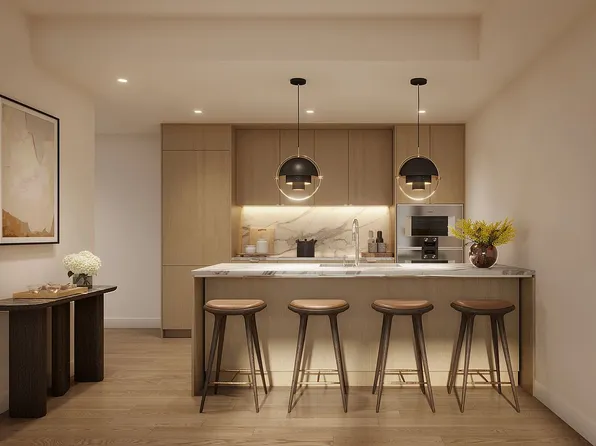 439 W 36th St #2A, New York, NY 10018