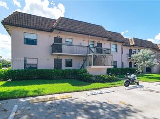 900 NW 106th Ter #101, Pembroke Pines, FL 33026