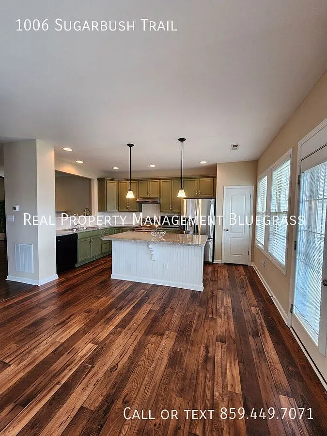 Fantastic 4 Bedroom 2.5 Bath Home in Chilesburg Neighborhood — Photo 4