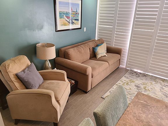 4th image of 18399 Gulf Blvd APT 393