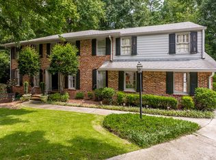 5542 Whitewood Ct, Dunwoody, GA 30338
