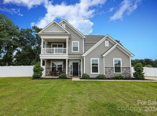 8031 Shady Pond Dr, Mint Hill, NC 28227