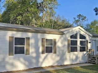 12706 Hawk Hill Dr, Thonotosassa, FL 33592