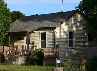 2133 8th St, Bremerton, WA 98312
