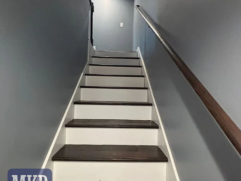 811 Montvue Rd — Photo 22