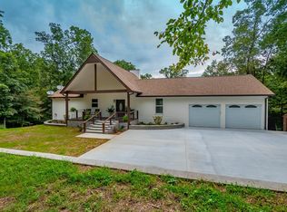 7865 Barnhill Rd, Primm Springs, TN 38476