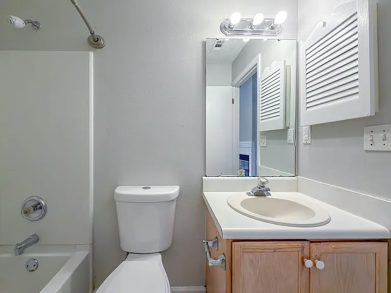 1367 Idlewild Dr — Photo 27