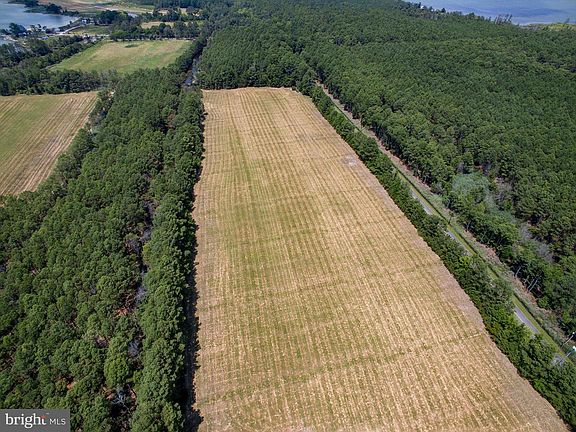 4th image of Hoopers Neck Rd