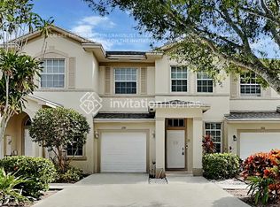 220 Birch St, Boynton Beach, FL 33426