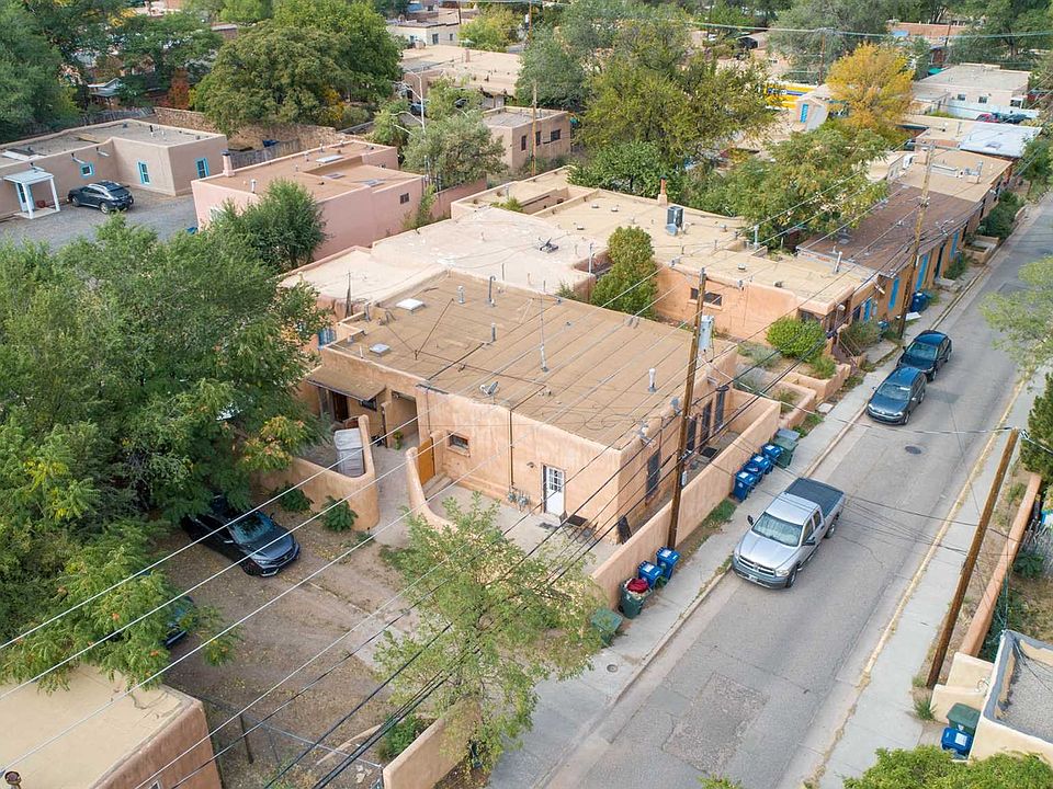 1st image of 130 W Buena Vista St