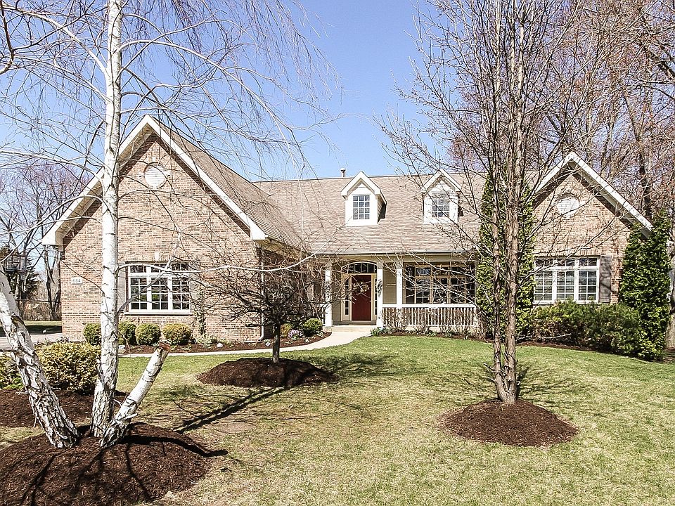 1st image of 684 W Echo Ln