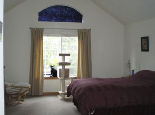 3938 SE Lexington St, Portland, OR 97202