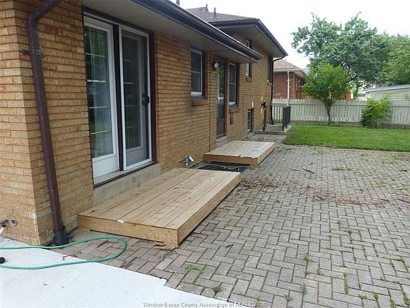 2nd image of 3715 Dougall Ave