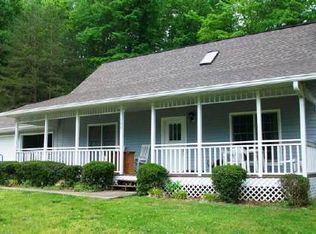 195 Flat Creek Ln, Andrews, NC 28901
