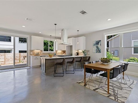 4th image of 5310 Roosevelt Ave #A