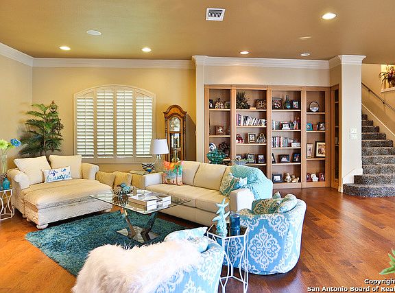 4th image of 8025 Windermere Dr