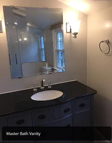 7916 Roldrew Ave — Photo 10