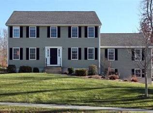 19 Eileen Ave, Clinton, MA 01510