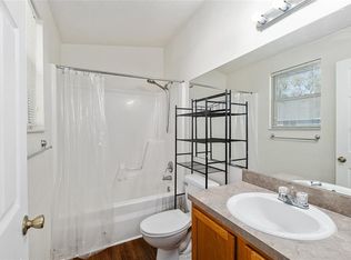 3950 SW 20th Ave APT 1203, Gainesville, FL 32607