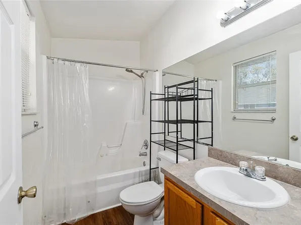 3950 SW 20th Ave APT 1203, Gainesville, FL 32607