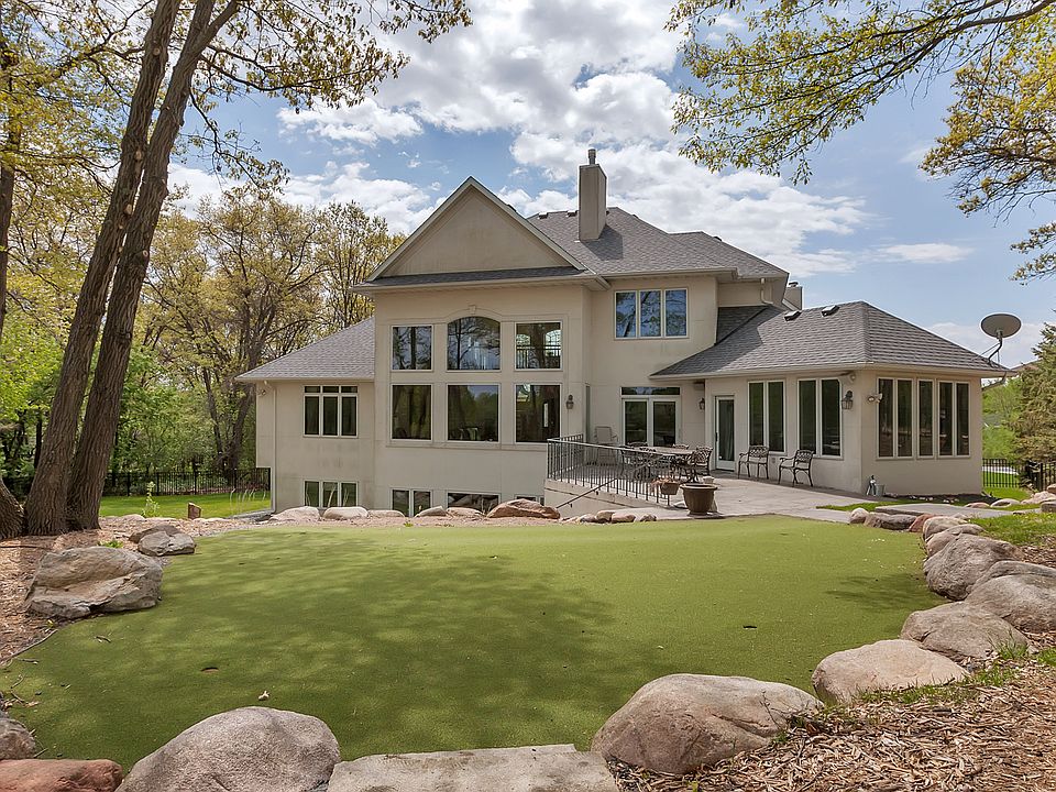 2nd image of 3110 Club View Ct