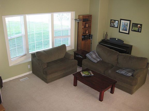 Spacious Living Room