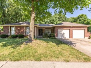 2704 S Mohican Ave, Independence, MO 64057