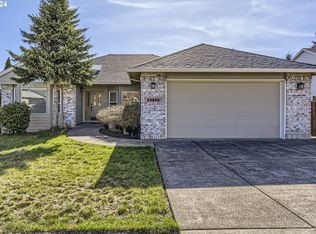 11640 Filbert Dr, Oregon City, OR 97045