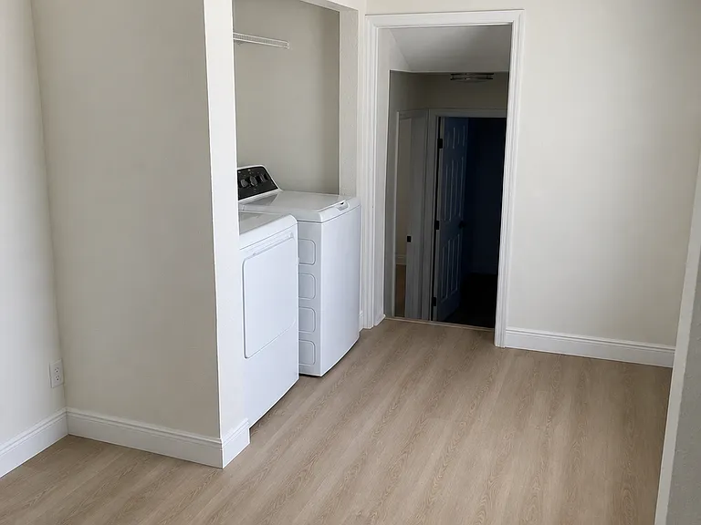 2813 N Taliaferro Ave #1 — Photo 8