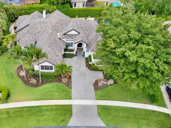 2295 Greenview Cove Drive, Wellington, FL 33414