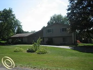 5770 Springwater Ln photo 1