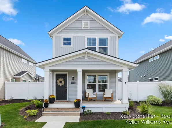 6642 Promenade St NE, Rockford, MI 49341