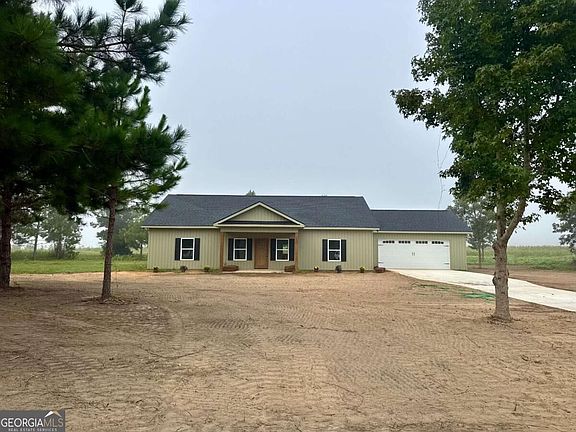 2nd image of 114 Lord Hatcher Dr