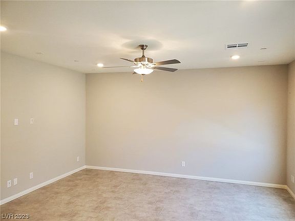 4th image of 10772 Wild Poppy Ave