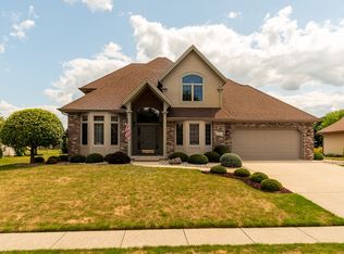 1114 Cabriolet Blvd, Auburn, IN 46706