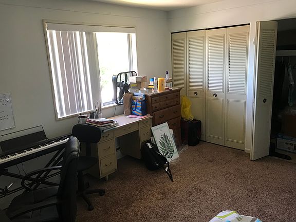4th image of 1241 Island Dr APT 204