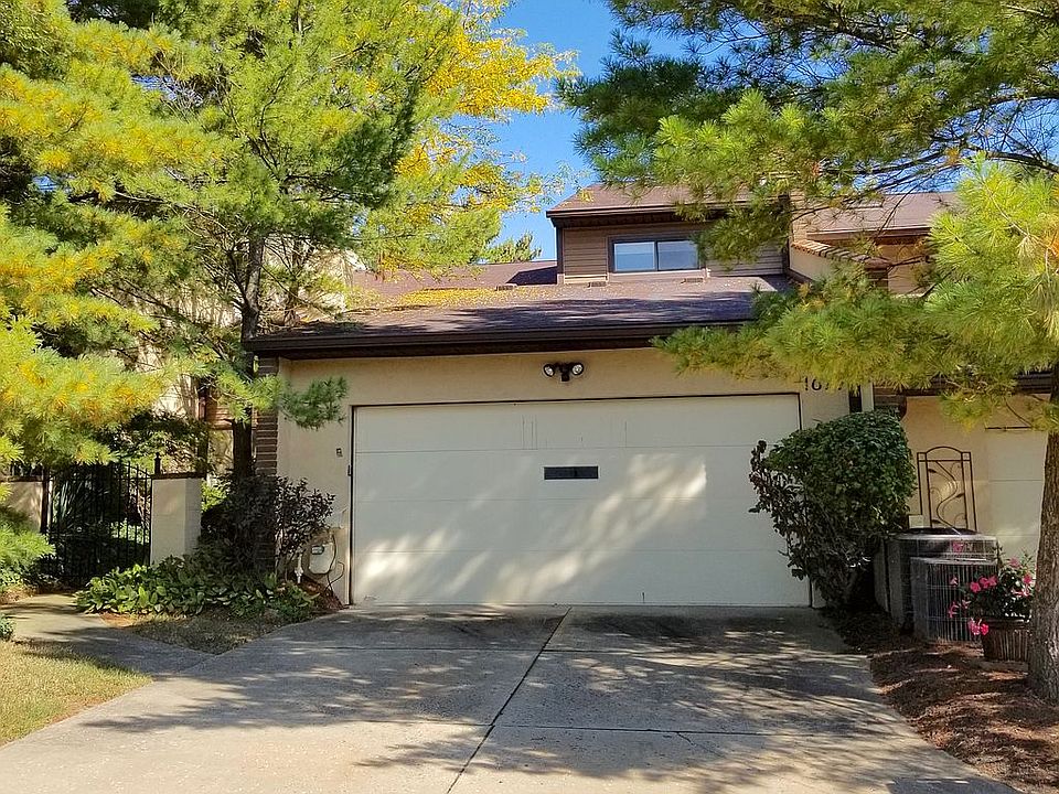 1st image of 1677 Brookwood Dr