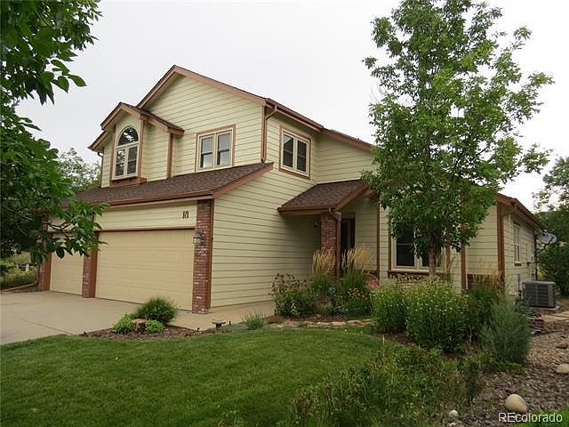 Well-maintained home located next to trail system