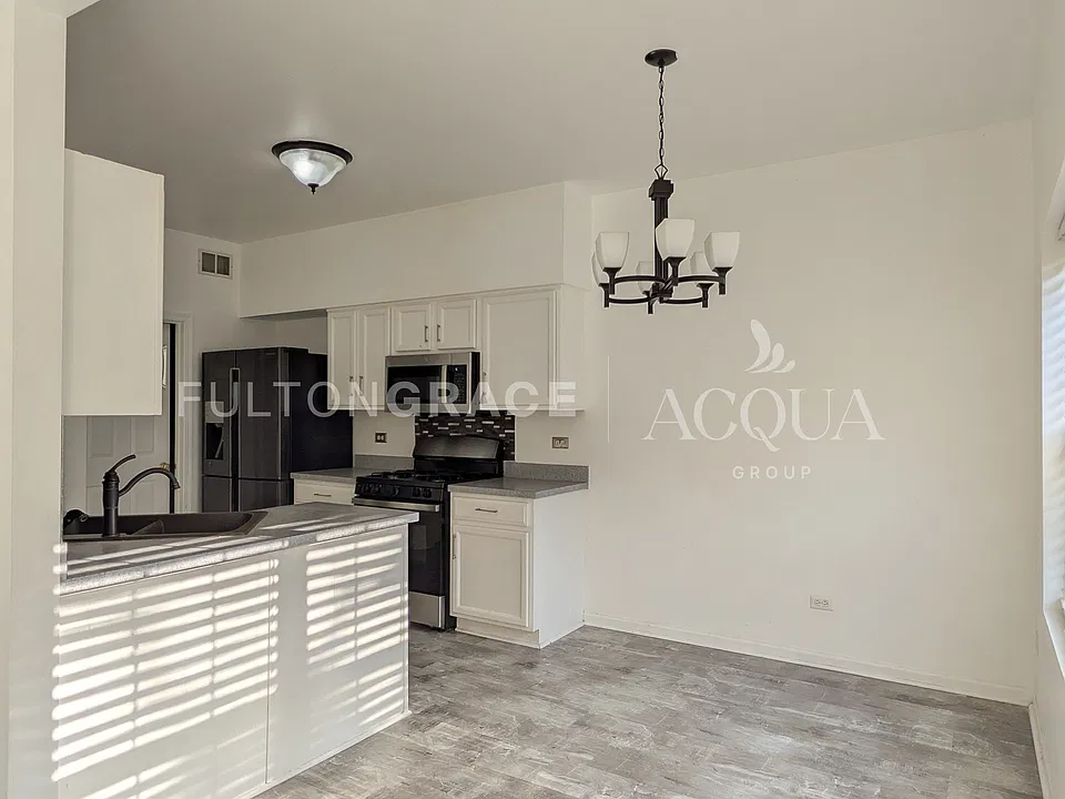 2551 Oak Tree Ln #2551