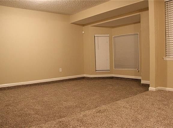 3rd image of 1707 Lucille Dr