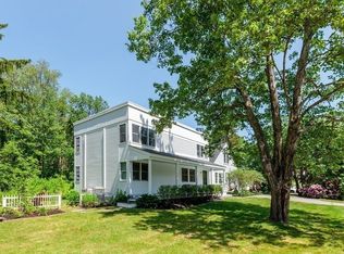 84 Walden Ter, Concord, MA 01742