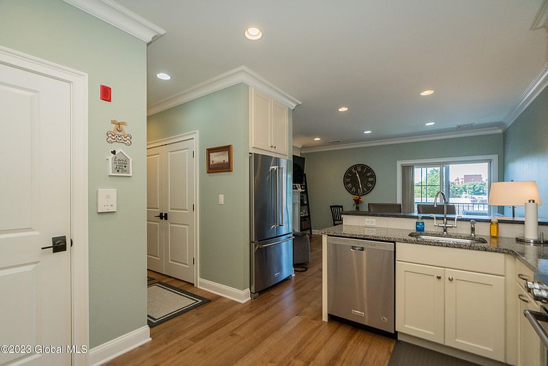 5th image of 97 East Avenue Apt 301