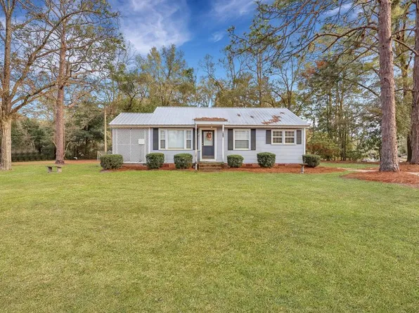611 S Elm St, Jesup, GA 31546